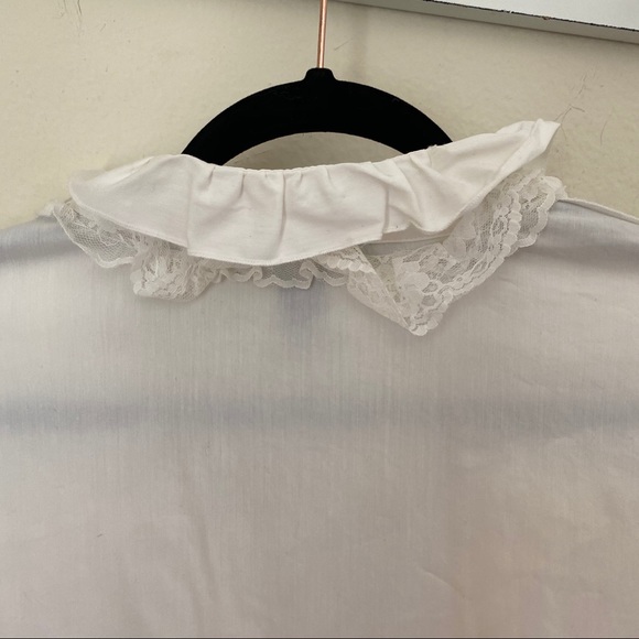 WHBM White Ruffle Lace Button Up Long Sleeve - Picture 7 of 9